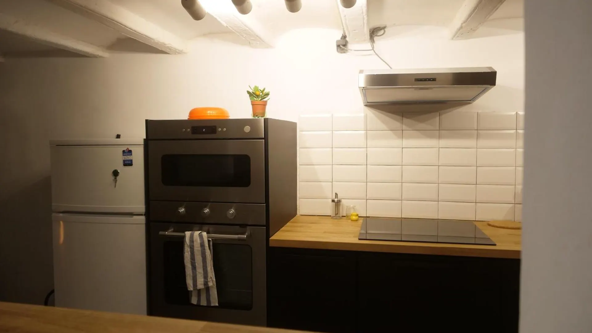 Loft City Center Barcelona Apartment